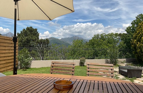 Berre-des-Alpes Apartment | Domaine Le Rocher d'Argent Appart dans domaine Swimming pool & Jacuzzi & Games room