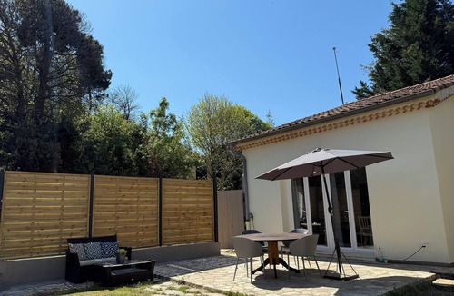 Berre-des-Alpes Apartment | Domaine Le Rocher d'Argent Appart dans domaine Swimming pool & Jacuzzi & Games room
