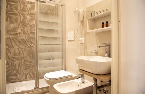 Esquilino Apartment | DOMUS NAPOLEONE GUESTHOUSE