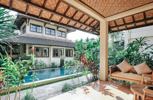 Kedewatan Resort | Double Bungalow 5minute to Ubud Center