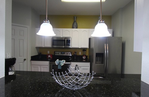 Windsor Hills Condo | Dream Disney Family Vacation, Best Resort, 2 Miles To Disney, Space For 8