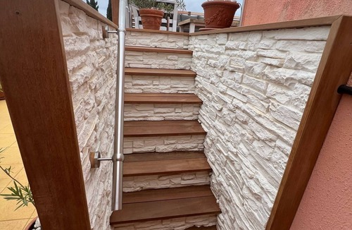 Saint-Tropez Apartment | Dream flat with sea view and roof terrace in the centre of St. Tropez