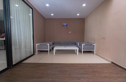 Batam Villa | Dream Living - Free GYM & Swimming Pool