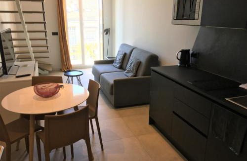 Gambetta Apartment | Duplex balcon centre mer 502
