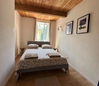 Roquesteron Apartment | Duplex refait à neuf Village au coeur de la nature