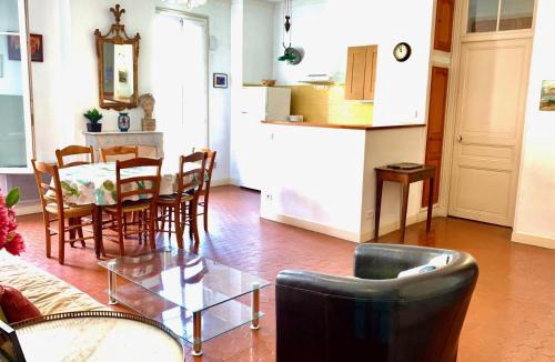 Quartier du Port Apartment | E OP Duplex d Antoine Old Port - Old Town