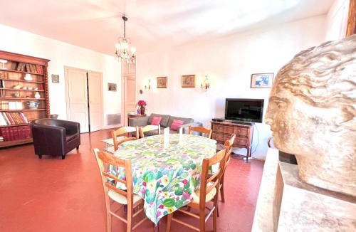 Quartier du Port Apartment | E OP Duplex d Antoine Old Port - Old Town