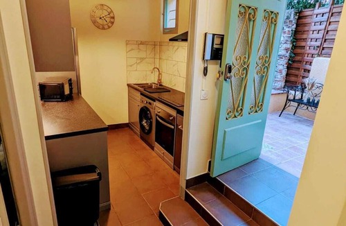 Saint-Sylvestre Apartment | elegant 2 bedrooms apartment with outdoor spaces and free parking