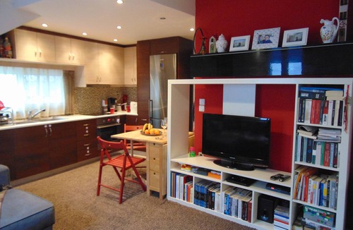 Perivolos House | Elegant and cozy apartment