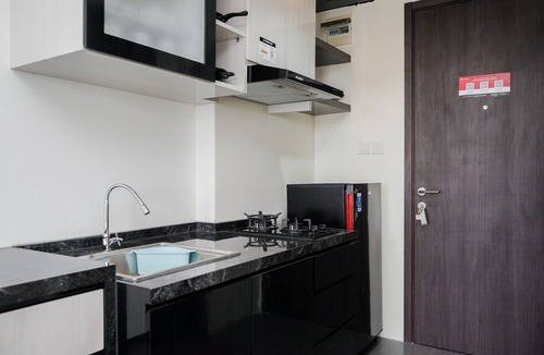 Pondok Aren Apartment | Elegant Studio At Bintaro Icon Apartment Near Bintaro Xchange Mall