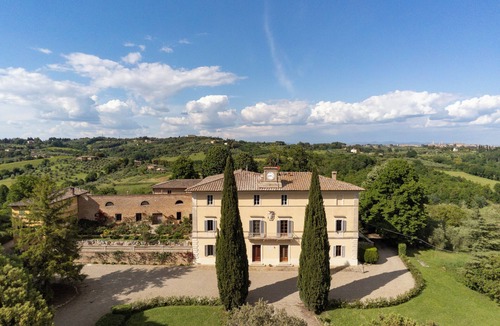 Siena Villa | Elegant Tuscan Villa near Siena