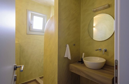 Pyrgos Hotel | Elia Pyrgos Suites