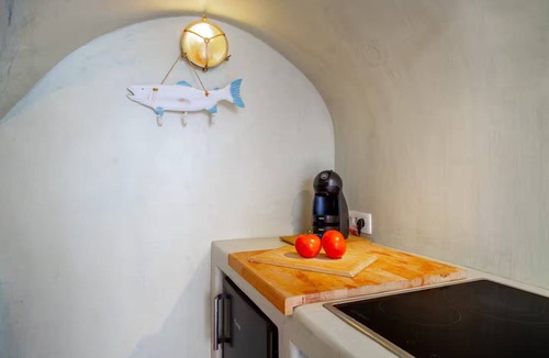 Pyrgos House | Elicriso Villa