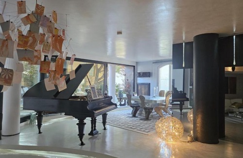 La Spezia Historic Centre Apartment | Elite Cinqueterre Design Apartment Vip Jacuzzi Seaview & Garden