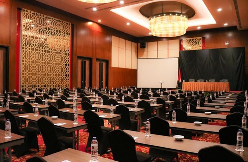 Batusangkar Hotel | Emersia Hotel & Resort Batusangkar