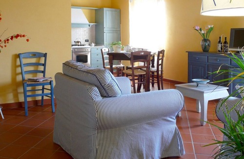 Monte San Quirico House | "encantea" lovely country house - apartment "Timo"