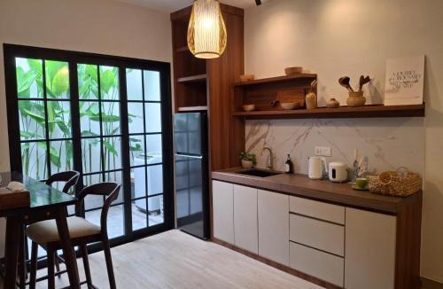 Batam House | Enjoy and relax living villa style residence