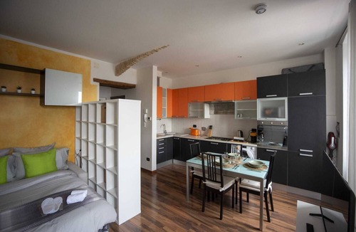 Barriera Vecchia-San Giacomo Apartment | Equipped with all amenities in a quiet and srategic location!