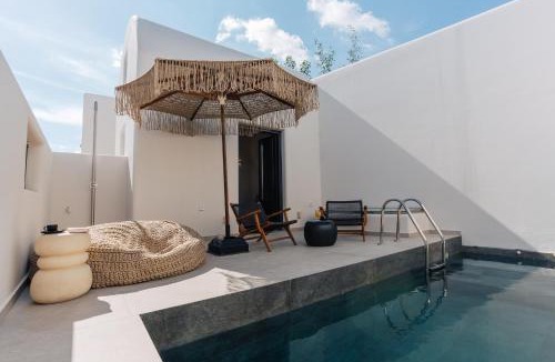 Messaria Villa | Erthā Suites with private pools