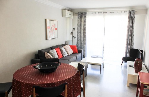 Liberation Apartment | Escapade 8