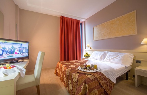 Cascina Hotel | Euro Hotel