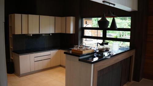 Tomohon Villa | Eusabeia Villa And Hot Spring Water