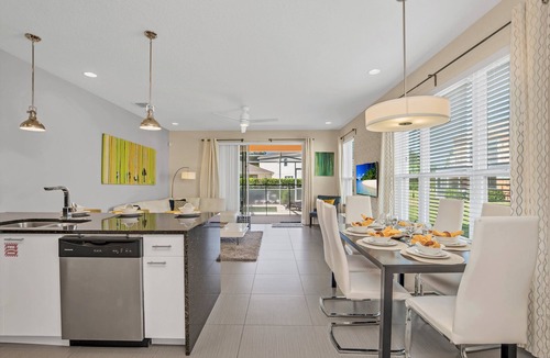 Four Corners House | EV 1511 – 3 Bed, 2 Bath Townhome with Private Pool and Amazing Resort Amenities