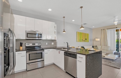 Four Corners House | EV 1511 – 3 Bed, 2 Bath Townhome with Private Pool and Amazing Resort Amenities