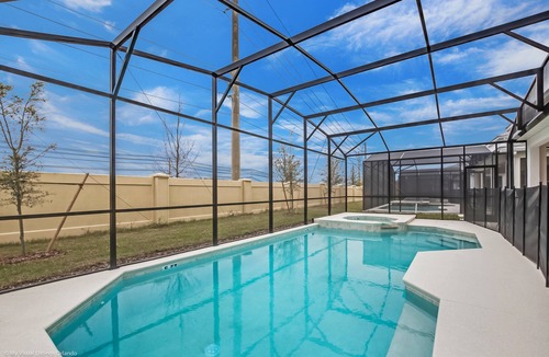 Kissimmee Villa | EV 2621 - 10 Bed 8 Bath Villa with Screened-In Pool with Spillover Spa, Kids Bed