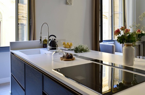 Old Town Apartment | Exceptional - Heart of the Old Town & 2mn from sea - Fully air-conditioned