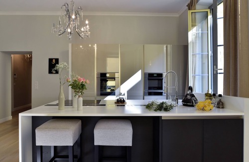 Old Town Apartment | Exceptional - Heart of the Old Town & 2mn from sea - Fully air-conditioned