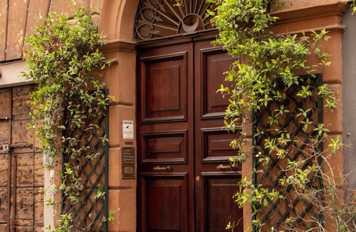 Rione V Ponte Apartment | Exclusive 150 SQM Piazza Navona