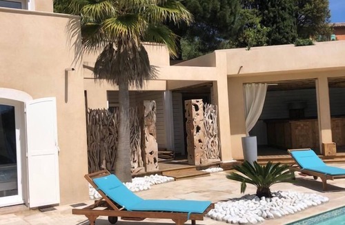 Les Issambres Villa | Exotic villa, large pool house much appreciated by tenants and swimming pool +.