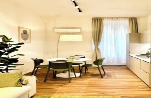 Central Station Apartment | Experience Unmatched Luxury in Milan – Your Perfect Retreat Awaits