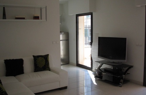 Prado - Republique Apartment | Fabulous 3 Bedroom Modern Apartment with Pool !