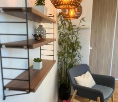 Antibes City Centre Apartment | Family apartment - terrace - parking - 4-5 people