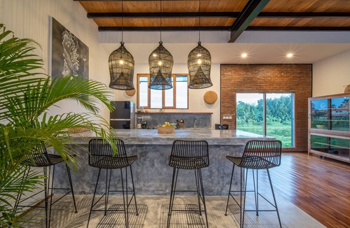 Tanjungbenoa Villa | ❤ Family Dream!Walk to Semyniak Beach, 7Br/2 pools