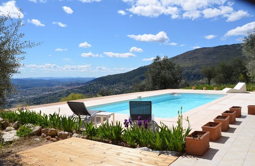 Chateauneuf-Grasse House | FAMILY HOLIDAY - EXCEPTIONAL VILLA - PANORAMIC VIEW - 30 mn from Nice