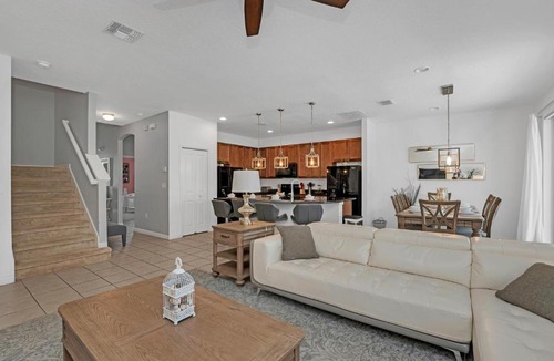 Kissimmee House | Family Resort - 8BR Mansion - Sleeps 18 - Private Pool, BBQ and Game Room!
