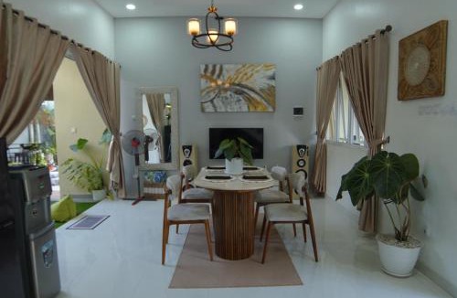 Sleman House | Family Villa in Central Sleman with Playground