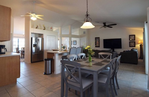 Legacy Park House | Fantastic 4 bed detached home, large pool, great pool deck, Disney 9 miles!