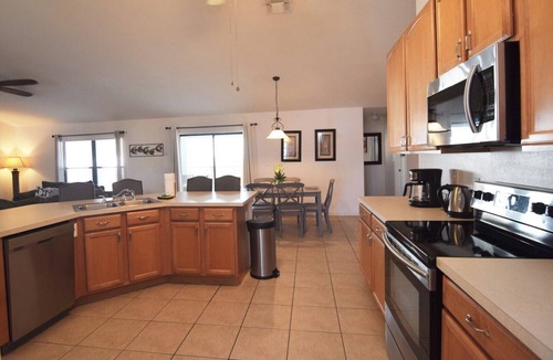 Legacy Park House | Fantastic 4 bed detached home, large pool, great pool deck, Disney 9 miles!