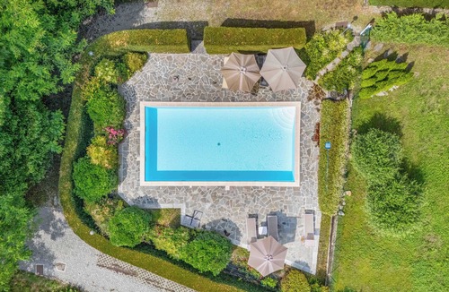 Colico Piano House | FARMHOUSE ANTICO BORGO GARDEN