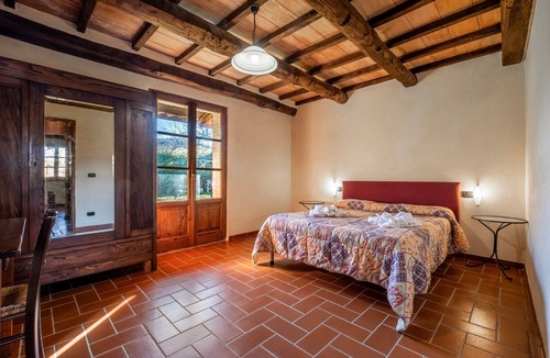 Arcidosso House | Farmhouse "Genziana" with Shared Pool, Shared Garden & Wi-Fi