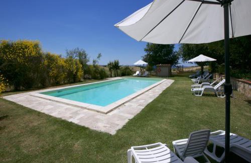 Torre A Castello House | Farmhouse in Tuscany near Siena & Hot Springs