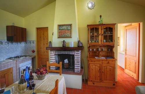 Paciano House | Farmhouse in Paciano near Monte Pausillo Park