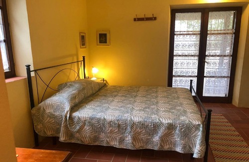 Paciano House | Farmhouse in Paciano with Pool & Scenic Views