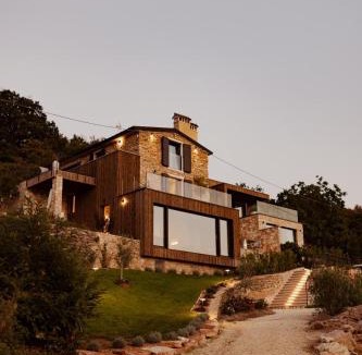 Brenzone sul Garda Bed & Breakfast | FAVAI HILLS your secret hideaway