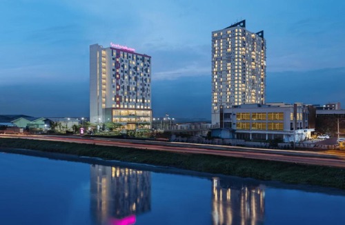 Karawang Hotel | favehotel Karawang