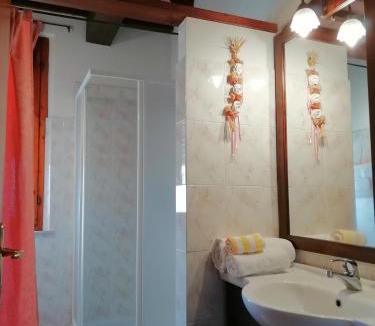 San Quirico d'Orcia Apartment | Finestra sulla val d'Orcia